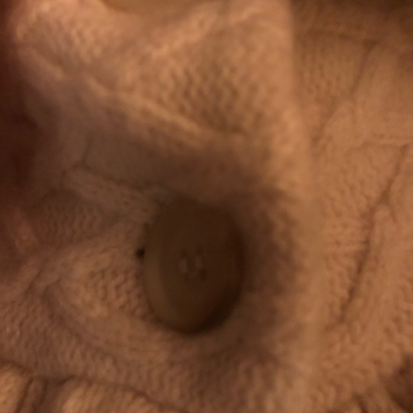 Loft wool blend sweater with two button closure - Picture 2 of 7